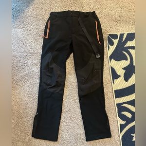 Men’s Ski pants from Amazon ($40)